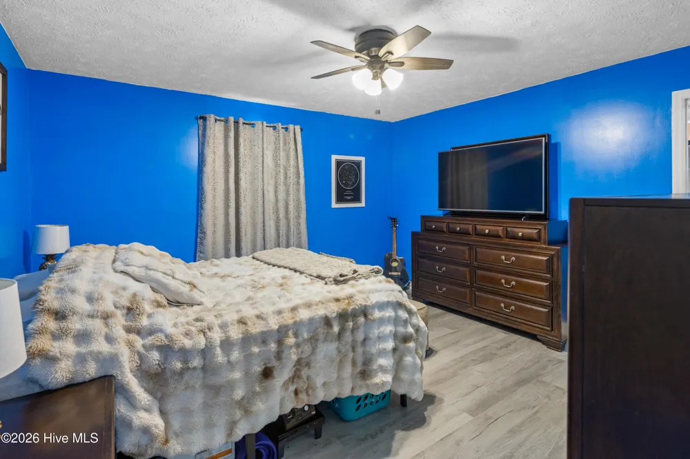 1435 Old Mintz Highway Roseboro, NC 28382