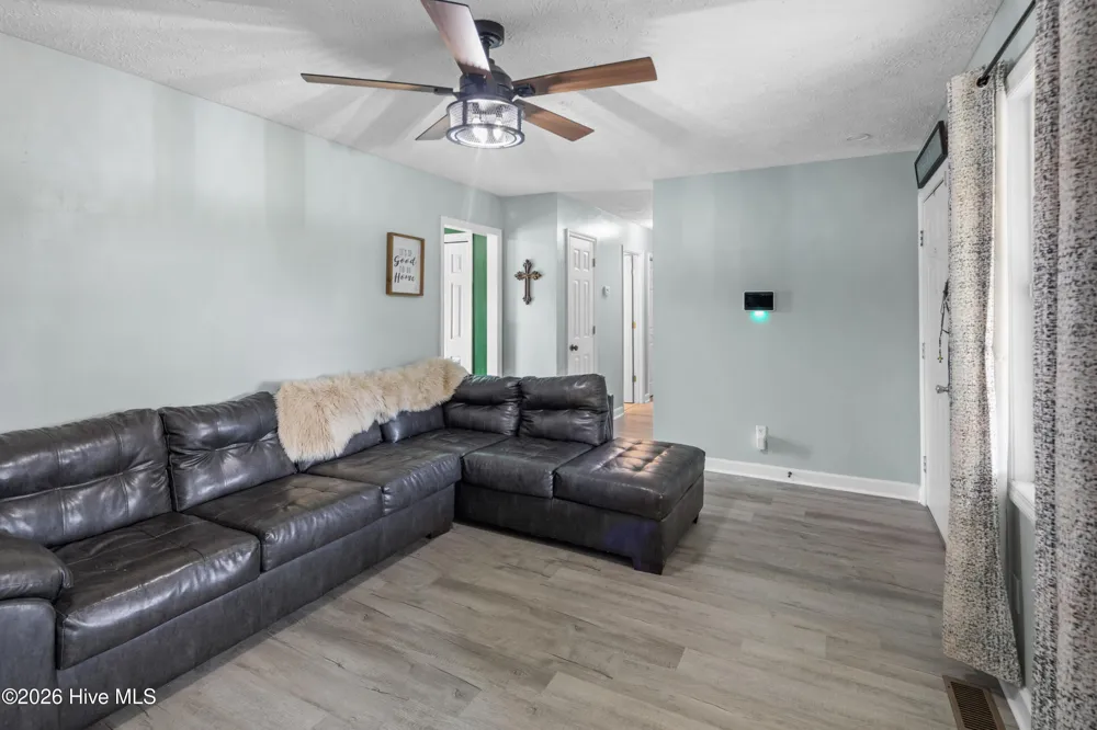 1435 Old Mintz Highway Roseboro, NC 28382