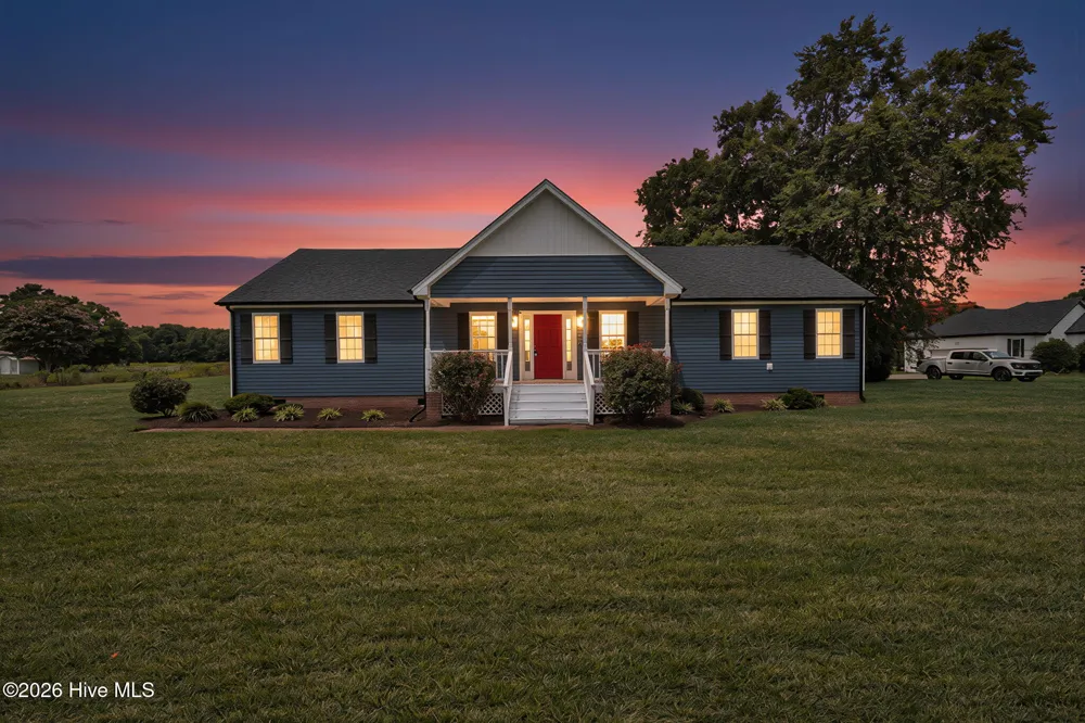 332 S End Road Knotts Island, NC 27950