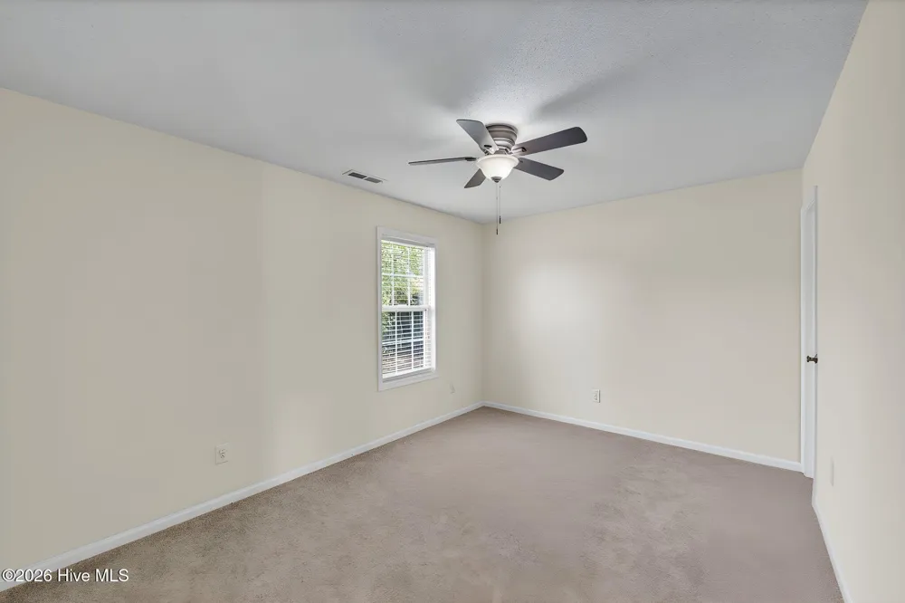 332 S End Road Knotts Island, NC 27950