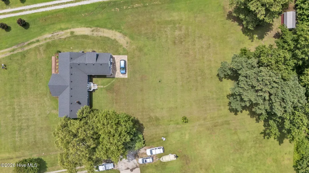 332 S End Road Knotts Island, NC 27950