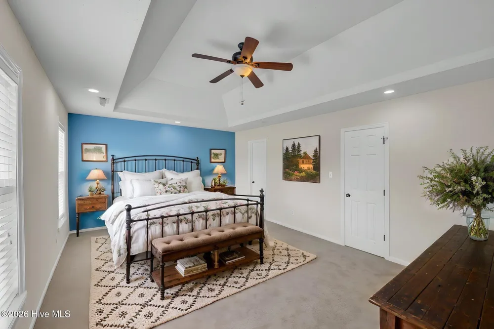 332 S End Road Knotts Island, NC 27950