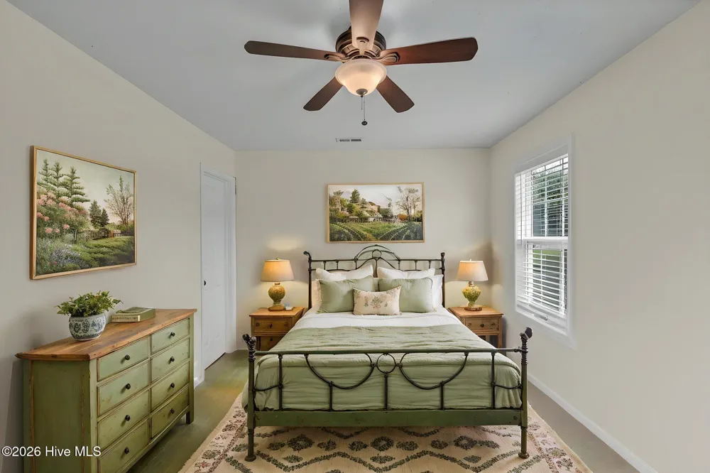 332 S End Road Knotts Island, NC 27950