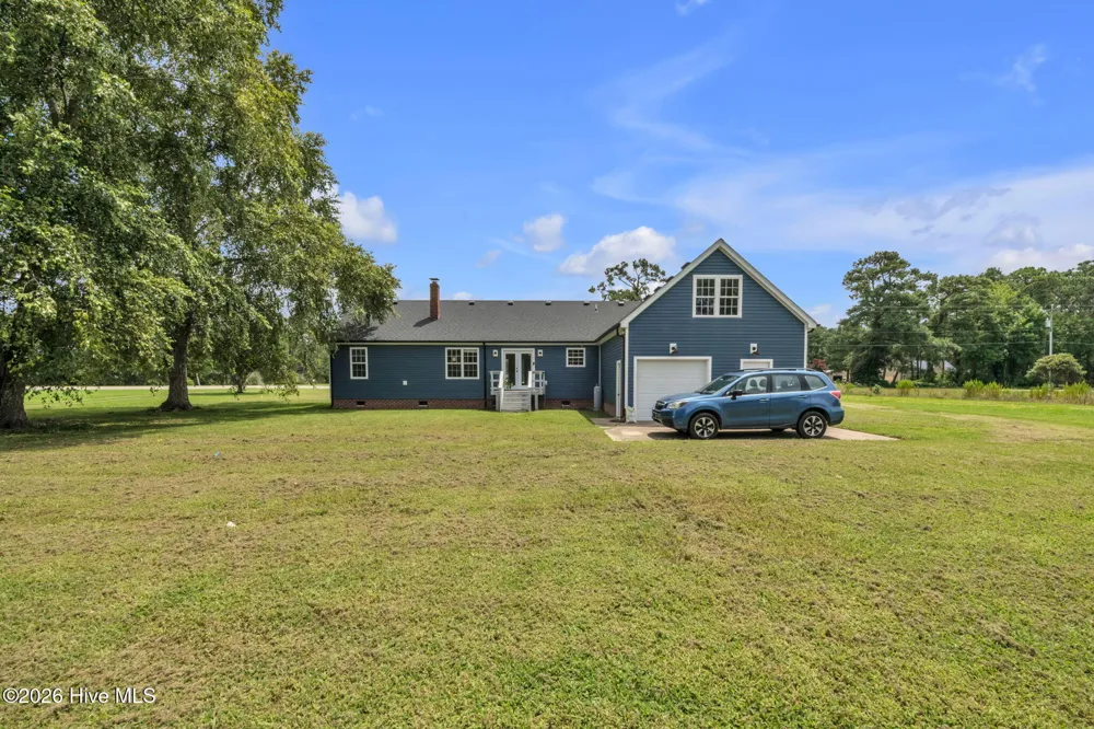 332 S End Road Knotts Island, NC 27950
