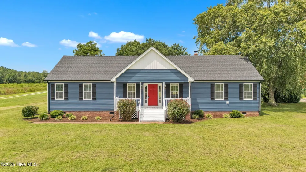 332 S End Road Knotts Island, NC 27950