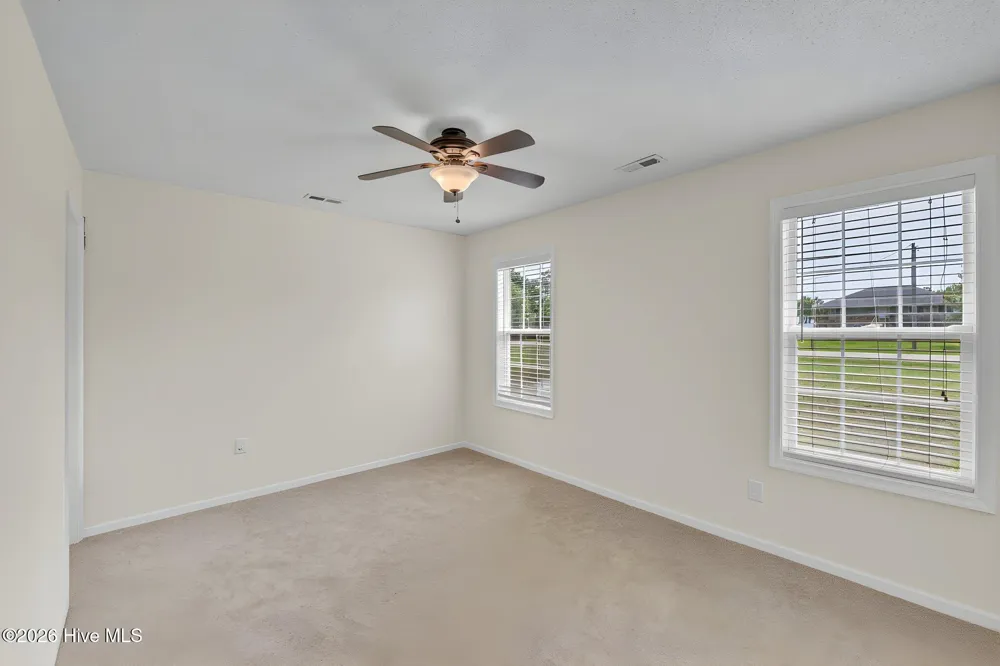 332 S End Road Knotts Island, NC 27950