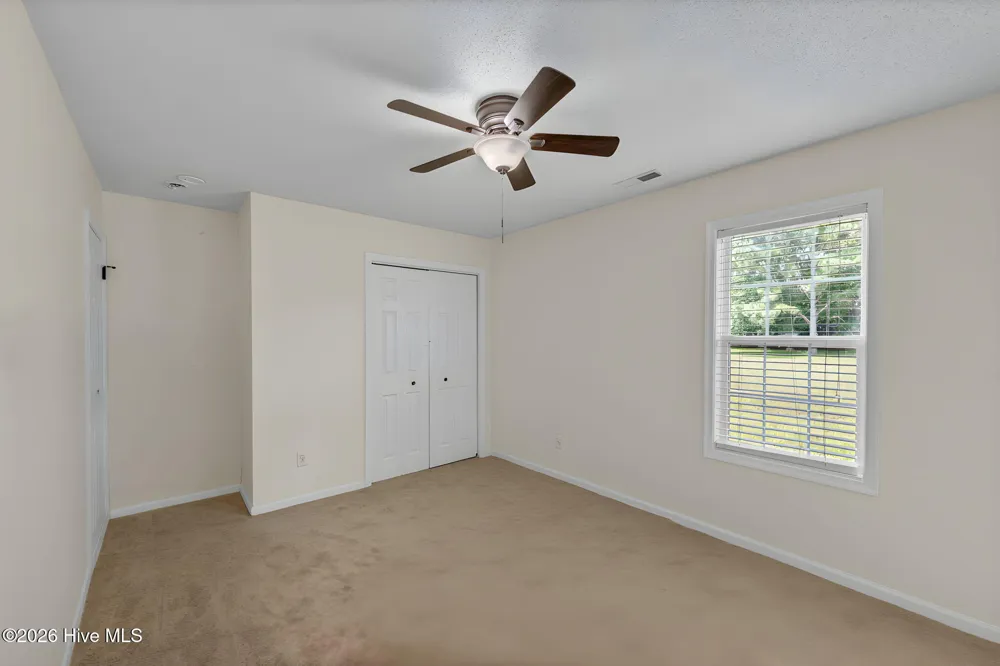 332 S End Road Knotts Island, NC 27950