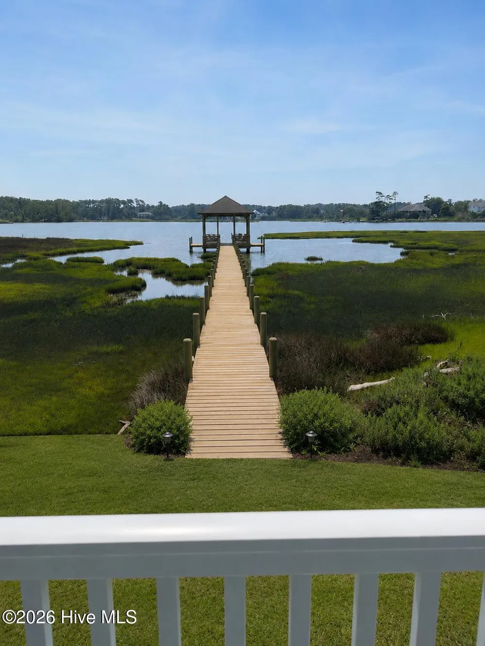 325 Anson Road Beaufort, NC 28516