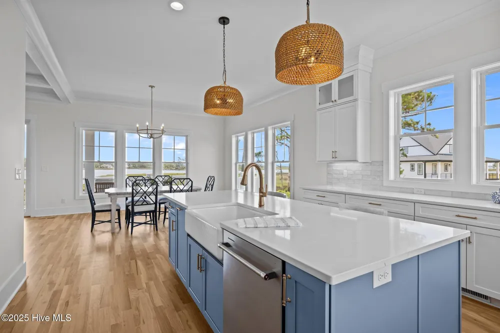 325 Anson Road Beaufort, NC 28516