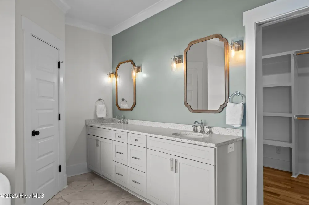 325 Anson Road Beaufort, NC 28516