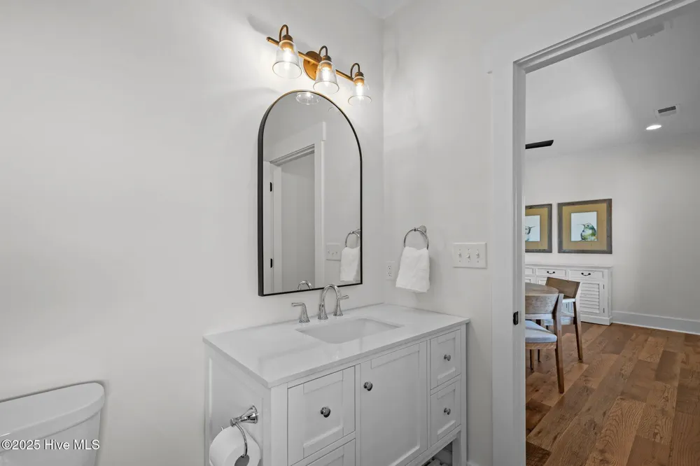 325 Anson Road Beaufort, NC 28516