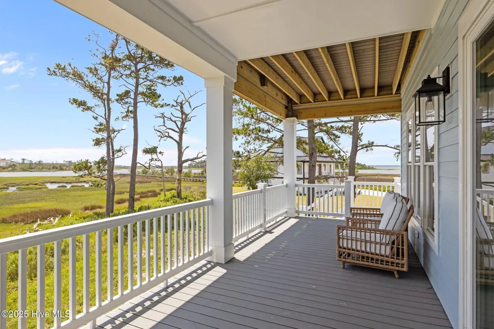 325 Anson Road Beaufort, NC 28516