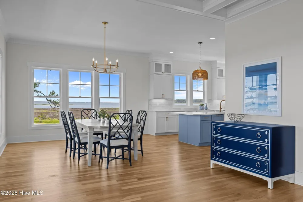 325 Anson Road Beaufort, NC 28516