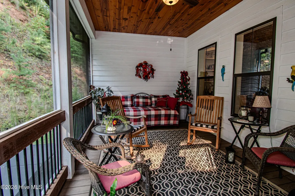 1455 Upper Peachtree Road Murphy, NC 28906