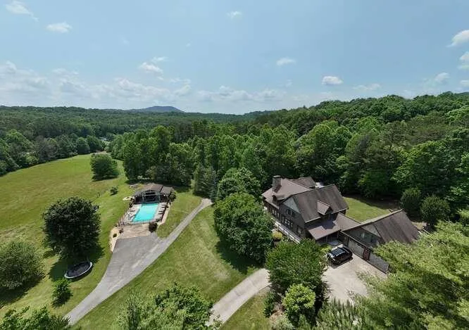 115 Dawsons Lane Murphy, NC 28906