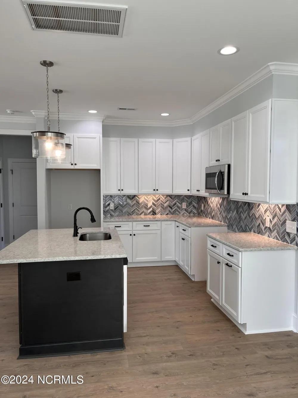 3842 W Wilson Street Farmville, NC 27828