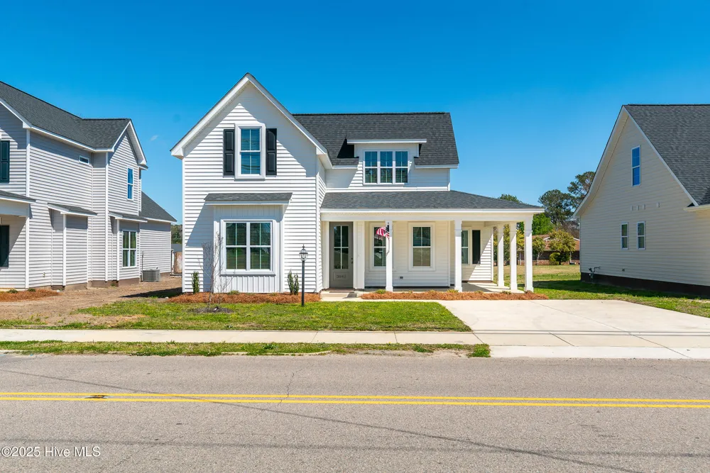 3842 W Wilson Street Farmville, NC 27828