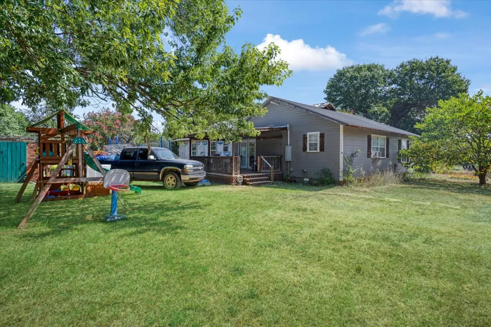 699 McLean Road Durant, OK 74701