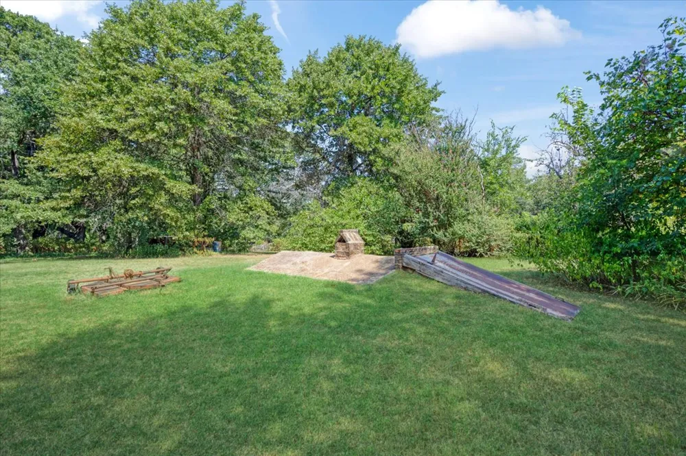 699 McLean Road Durant, OK 74701