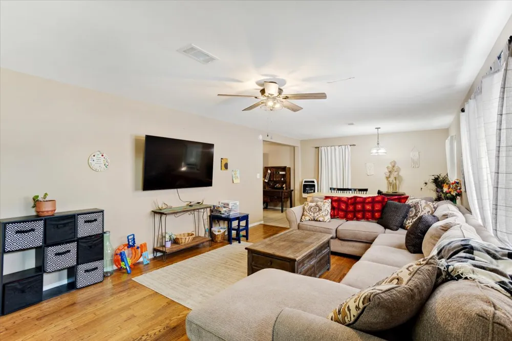 699 McLean Road Durant, OK 74701