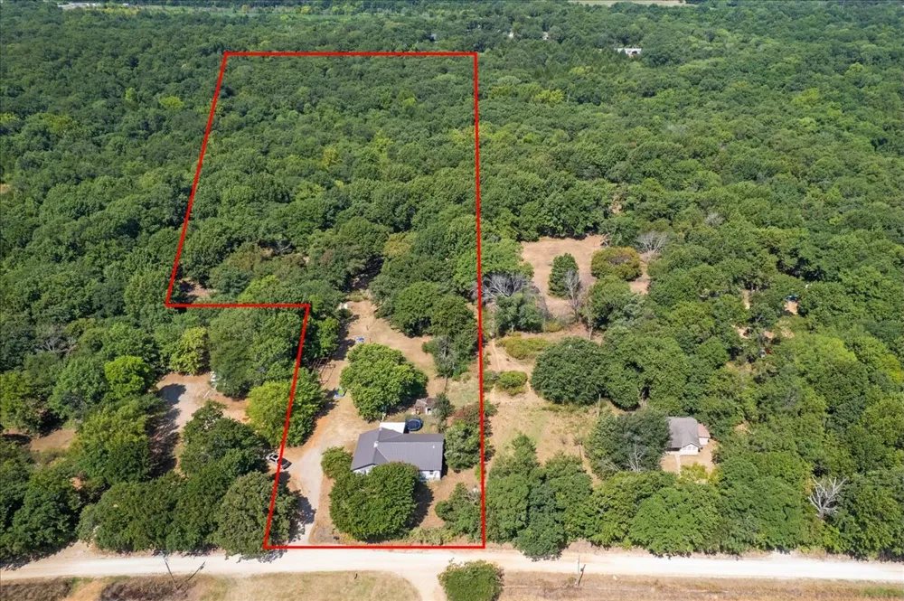699 McLean Road Durant, OK 74701