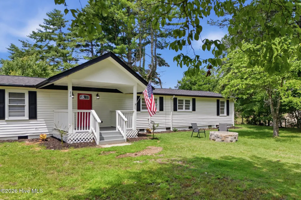 22 Gardenia Way Blairsville, GA 30512