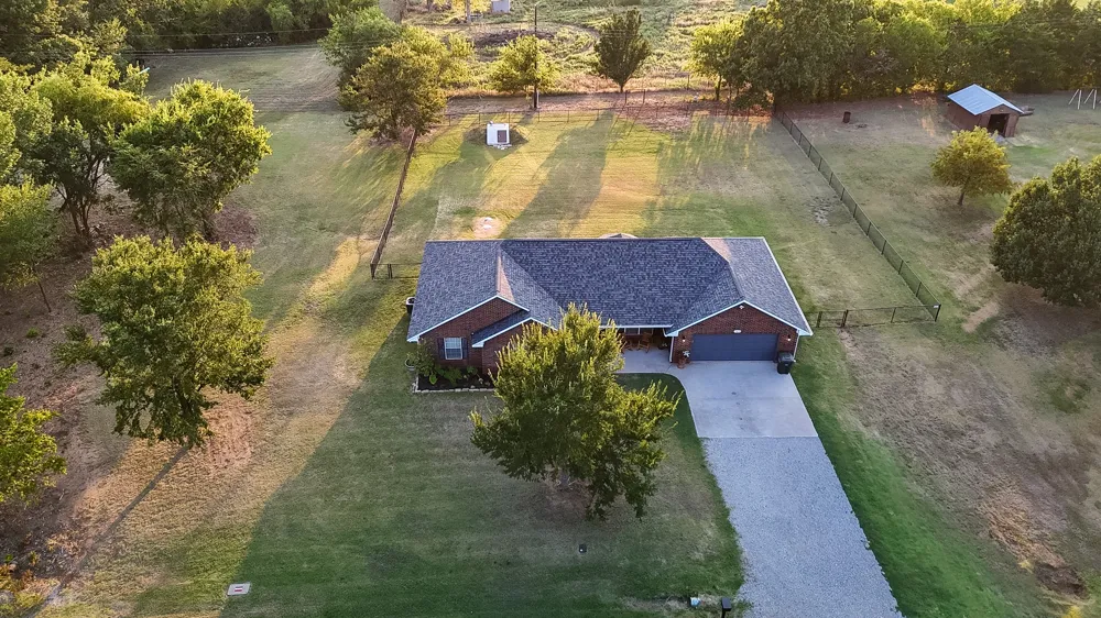 563 Abshire Circle Ardmore, OK 73401