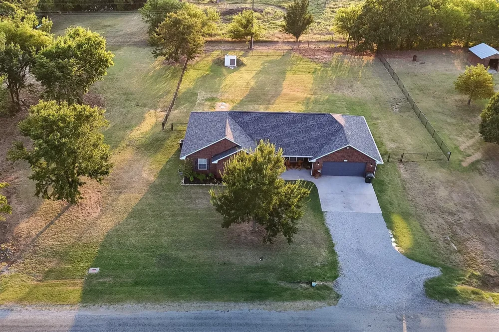 563 Abshire Circle Ardmore, OK 73401