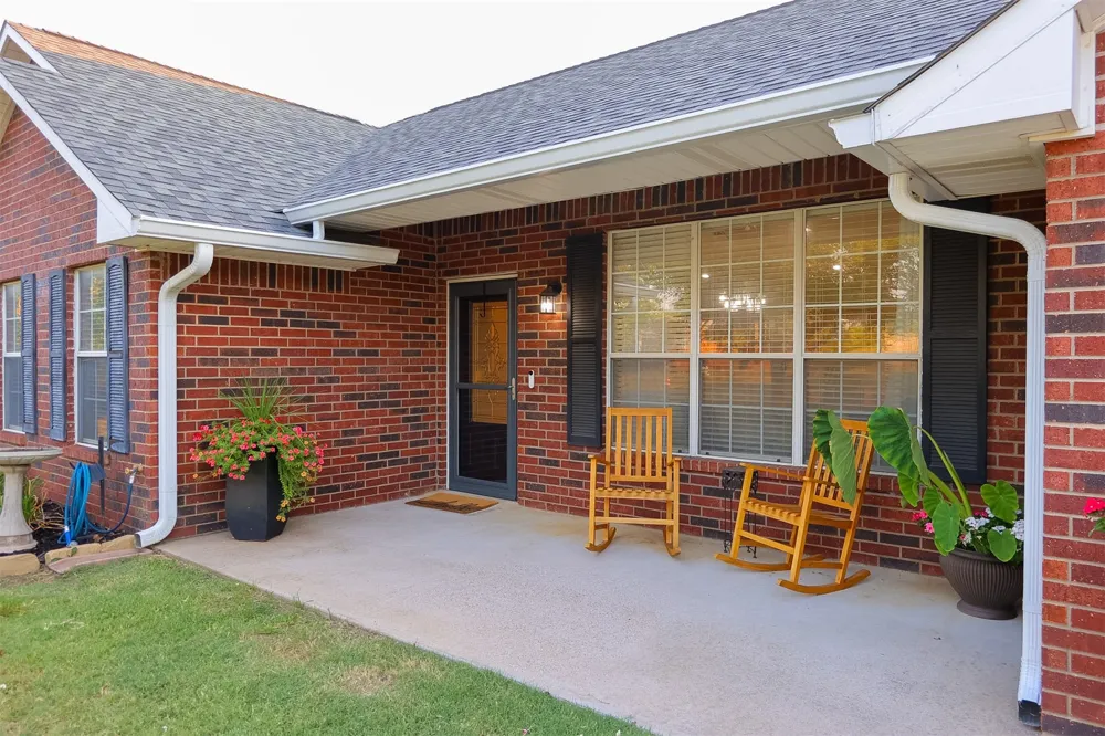 563 Abshire Circle Ardmore, OK 73401