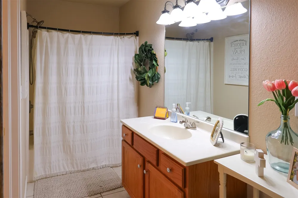 563 Abshire Circle Ardmore, OK 73401