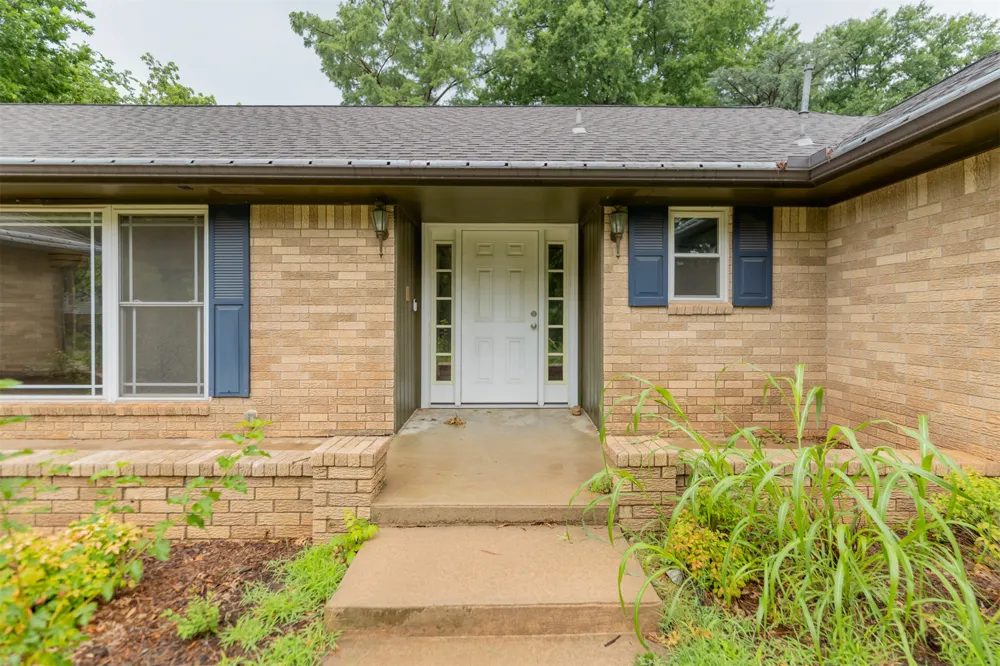 1108 S Ridge Drive Stillwater, OK 74074