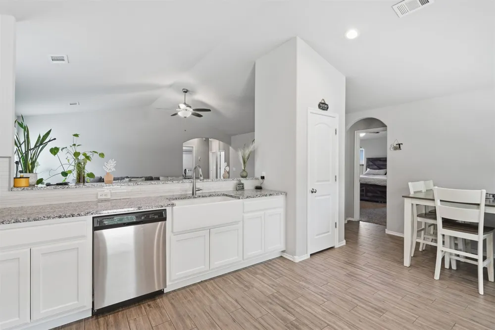 7423 S Walnut Avenue Broken Arrow, OK 74011