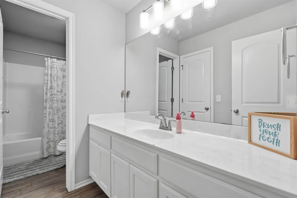 7423 S Walnut Avenue Broken Arrow, OK 74011