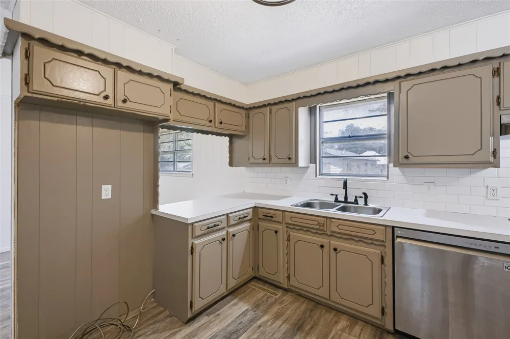 130 W Gist Avenue Roff, OK 74865