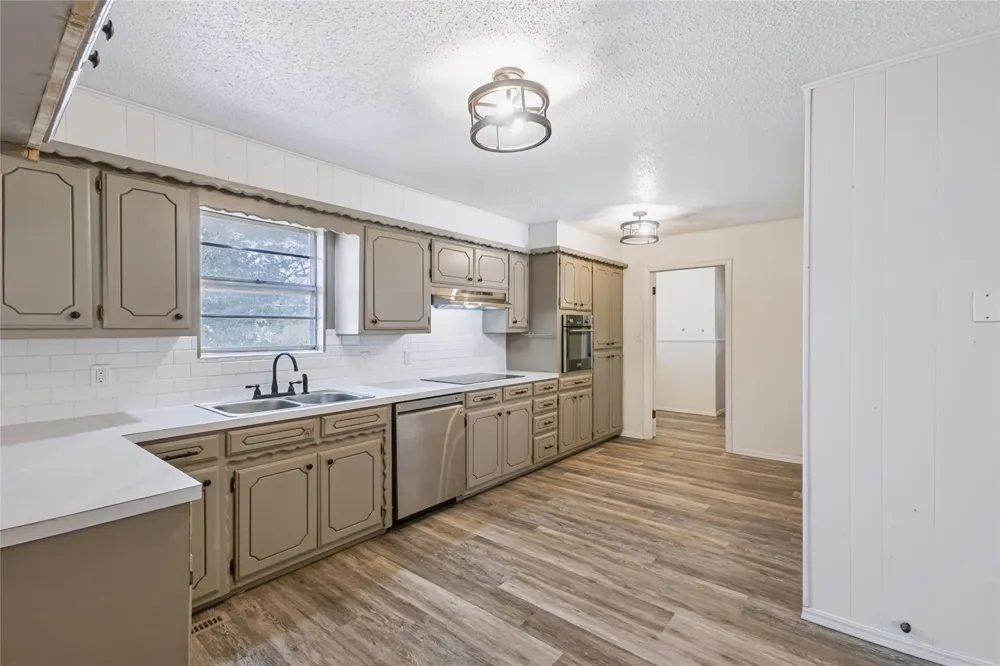 130 W Gist Avenue Roff, OK 74865