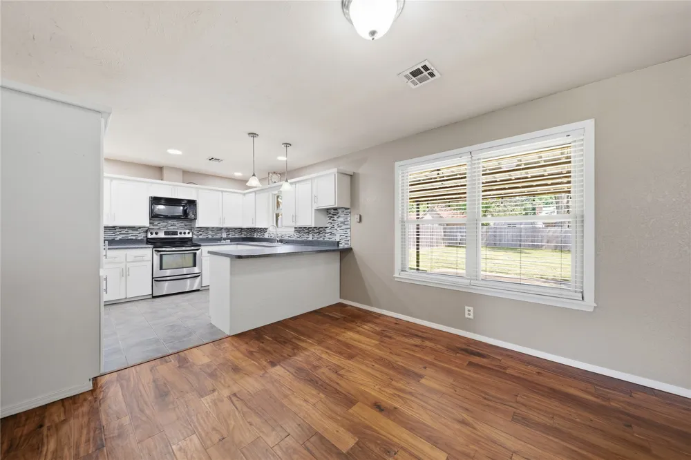 1452 Paradise Lane Claremore, OK 74017