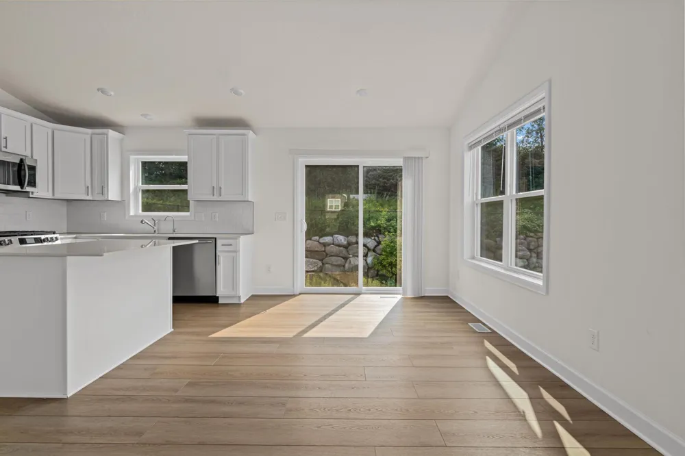 8891 Foust Lane Rockford, MN 55373