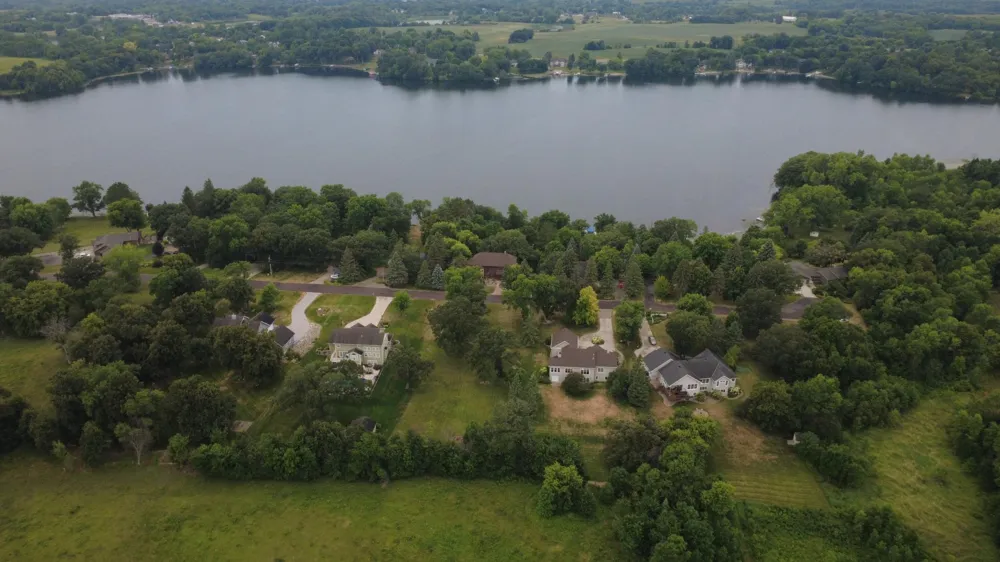 1806 Minnehuta Drive Fergus Falls, MN 56537