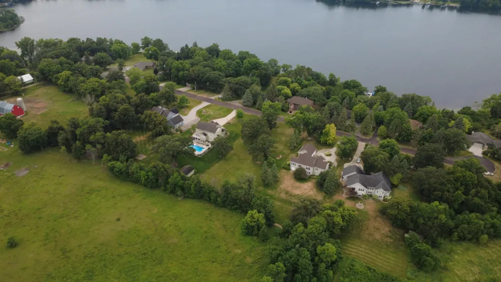 1806 Minnehuta Drive Fergus Falls, MN 56537