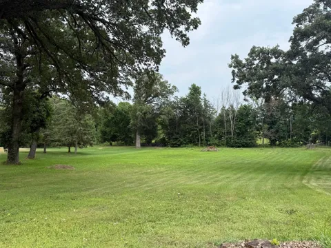 1806 Minnehuta Drive