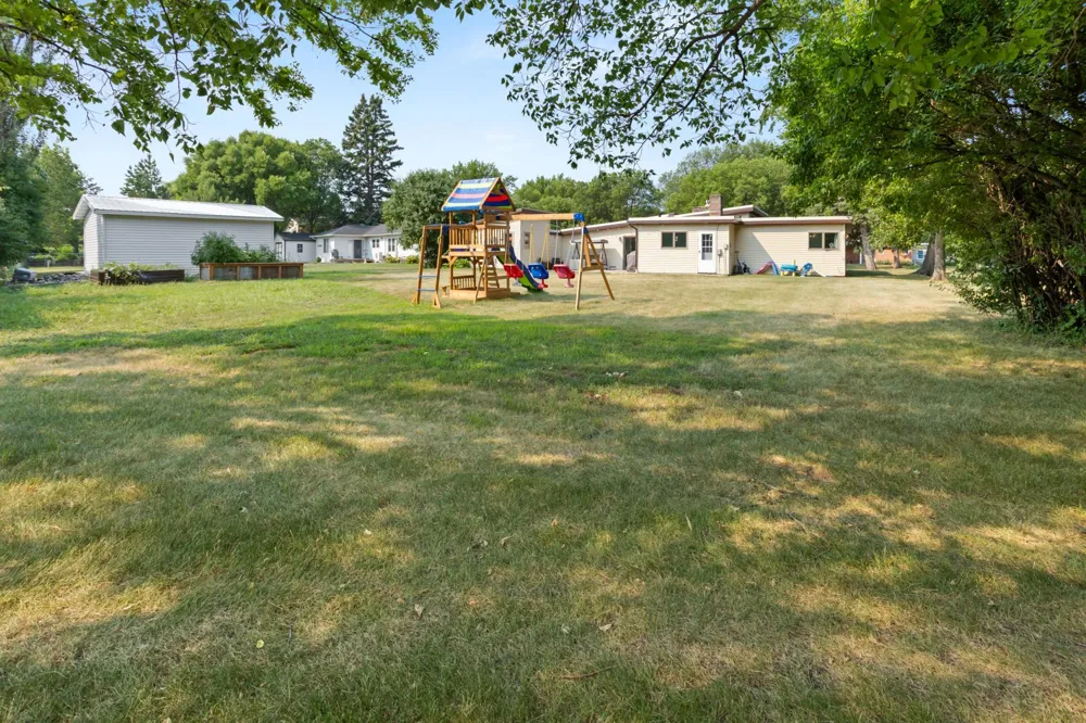844 2nd Street Wahpeton, ND 58075