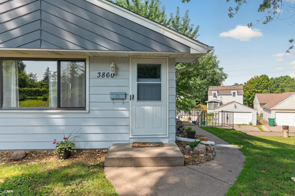 3860 2 1/2 STREET NE Columbia Heights, MN 55421