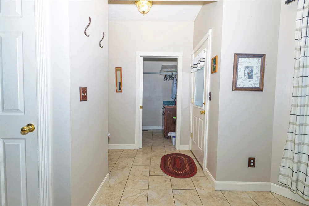 1404 Saddle Brook Drive Fort Gibson, OK 74434