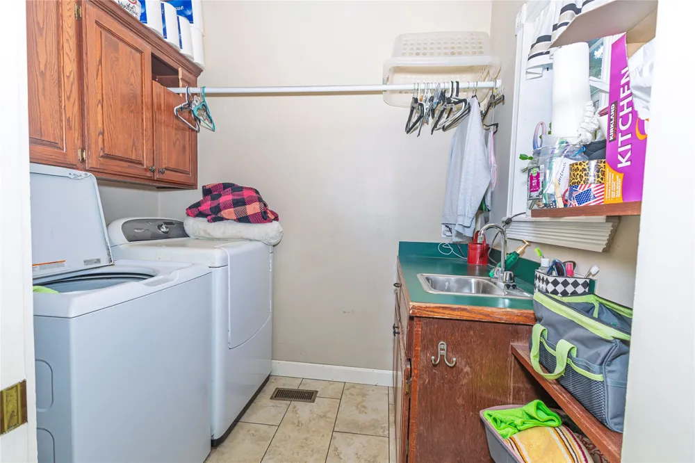 1404 Saddle Brook Drive Fort Gibson, OK 74434