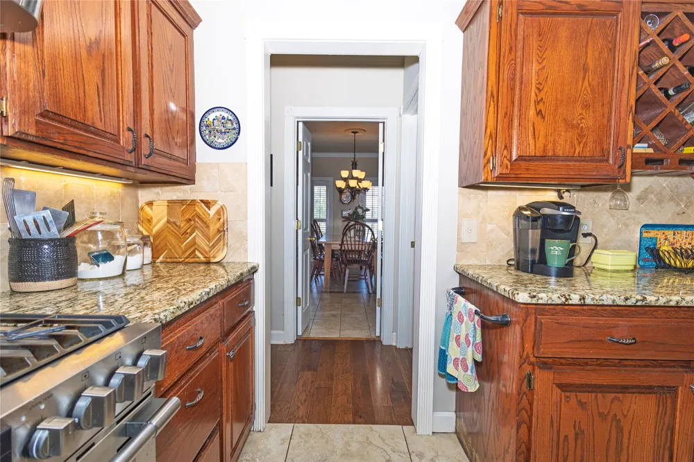 1404 Saddle Brook Drive Fort Gibson, OK 74434