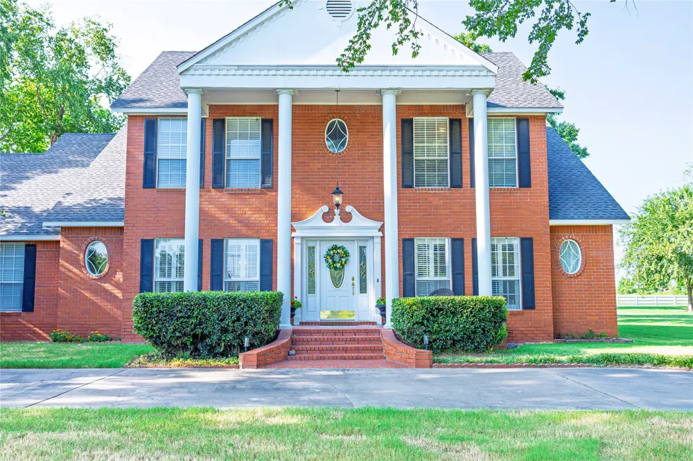 1404 Saddle Brook Drive Fort Gibson, OK 74434