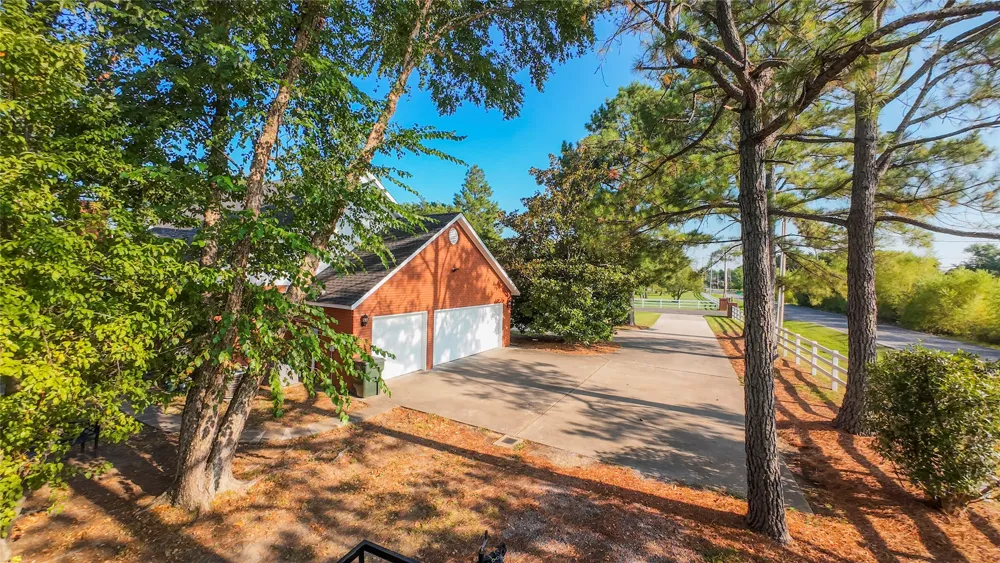 1404 Saddle Brook Drive Fort Gibson, OK 74434