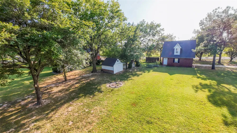 1404 Saddle Brook Drive Fort Gibson, OK 74434