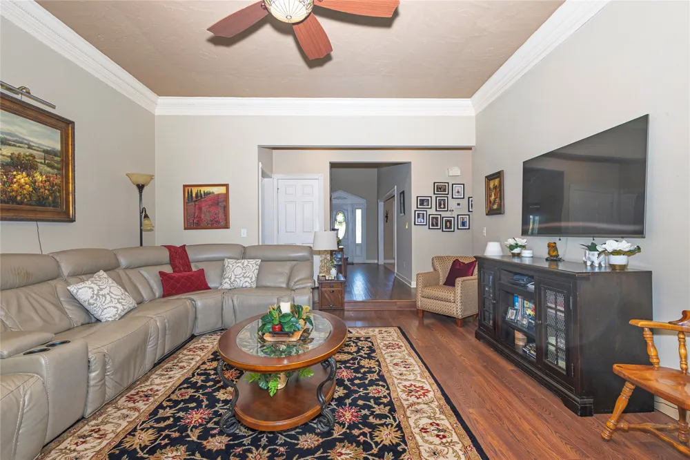 1404 Saddle Brook Drive Fort Gibson, OK 74434