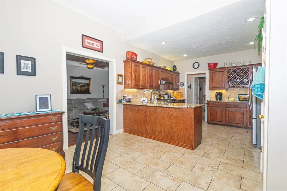 1404 Saddle Brook Drive Fort Gibson, OK 74434